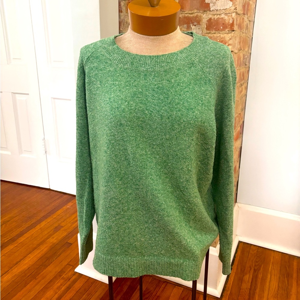 Veto Moda crewneck sweater style name Sadella